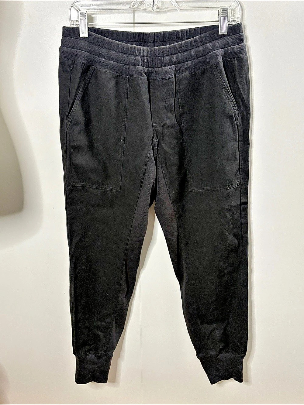 Cabi Small/CH/P Black Jogger Pants Size Small Style #3750